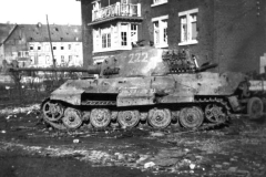 Tiger_2_222_Ardennes