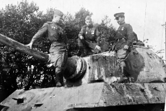 Tiger_2_503_FHH_1945