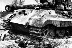 Tiger_2_tank_106