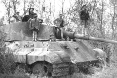 Tiger_2_tank_84