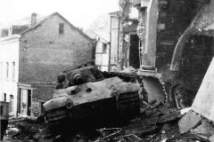 Tiger_2_tank_93