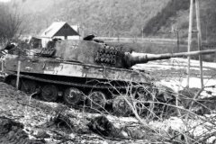 king_tiger_Destroyed_09