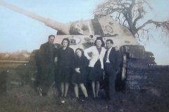 king_tiger_Destroyed_porsche-turret_1