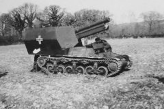 SdKfz135_1__typ_15cm_sFH_13_1_auf_Fahrgestell_Lorraine_37L