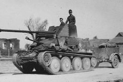 Marder_III_with_trailer