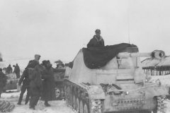 Panzerjager_Marder_II_eastern_front_winter_camo