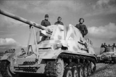 Panzerjager_Marder_II_front_view