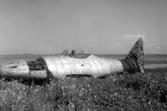 Me262_jet_fighter_in_Germany_1945