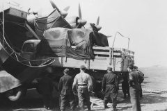 Me323_and_wehrmacht_truck9