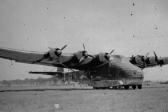 me323_800px-Gigant_italie_1943