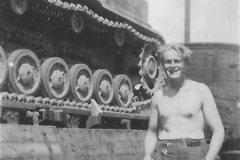 Nashorn_and_soldier