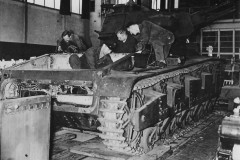 Neubaufahrzeug_tank_under_construction