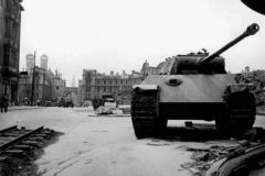 Abandoned_tank_Panther_Ausf_G