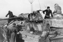 Befehlspanzer_Panther_I01