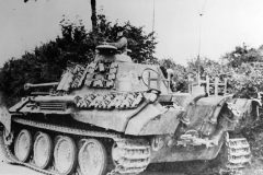 Befehlspanzer_V_Panther_Ausf_A_1944