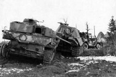 Panther_Ausf_G_number_111_and_Panzer_IV_Belgium_1945