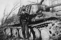 Panther_Ausf_G_of_3rd_SS_Panzer_Division_Totenkopf