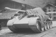 Panther_ausf_D_tank_Germany_july_1943