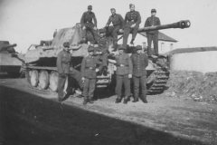 Panther_ausf_D_tank_photo
