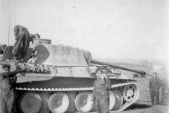 Panther_ausf_D_tank_photo_2