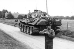 Panther_ausf_G_France_1944_8