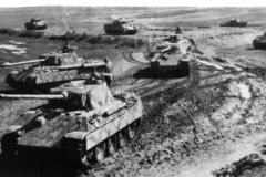 Panther_ausf_G_tanks