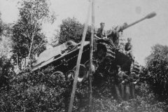 Panther_tank_and_crew