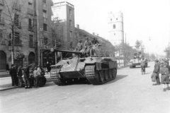 Panther_tank_in_Hungary
