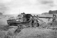 Panther_tank_near_Autrey_France_1944