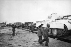 Panther_tank_number_511_winter_camouflage
