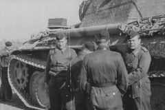 Panzerkampfwagen_V_Panther_with_Zimmerit