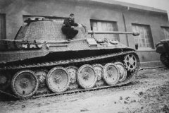 Zimmerit_on_Panther_tank