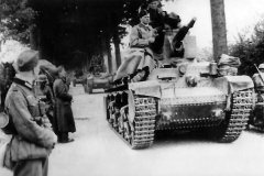 Panzer_35t_on_road