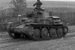Panzer-38t-tank-9