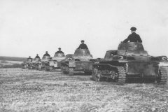 Panzer_I_tanks_column