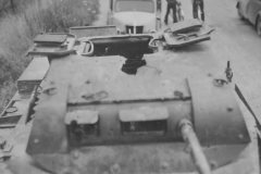 Panzer_I_with_damaged_turret_France_1940