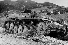 Destroyed_Panzer_II_ausf_F