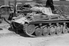 Panzer_II_ausf_C_late_number_334