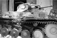 Panzer_II_in_Calais_1940