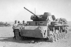 Afrika_Korps_Panzer_III_ausf_L_DAK