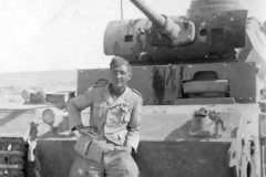 Afrika_Korps_Panzer_III_ausf_L_DAK_photo