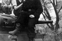 German_tank_Panzer_3_front