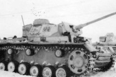 Panzer_III_221_Panzer_IV_winter