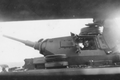 Panzer_III_3_Panzer_Divison_in_Wunsdorf_Winter_1941