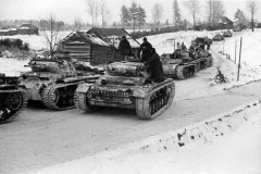 Panzer_III_Ausf_J_12_Panzerdivision_winter_camo_1