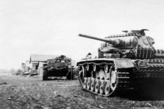 Panzer_III_Ausf_J_Late_tanks