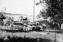 Panzer_III_on_trailer