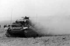 Panzer_III_tank_eastern_front