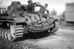 Panzer_III_tank_of_the_2nd_Panzer_Division