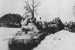 Panzer_III_tanks_of_the_5th_Panzer_Division